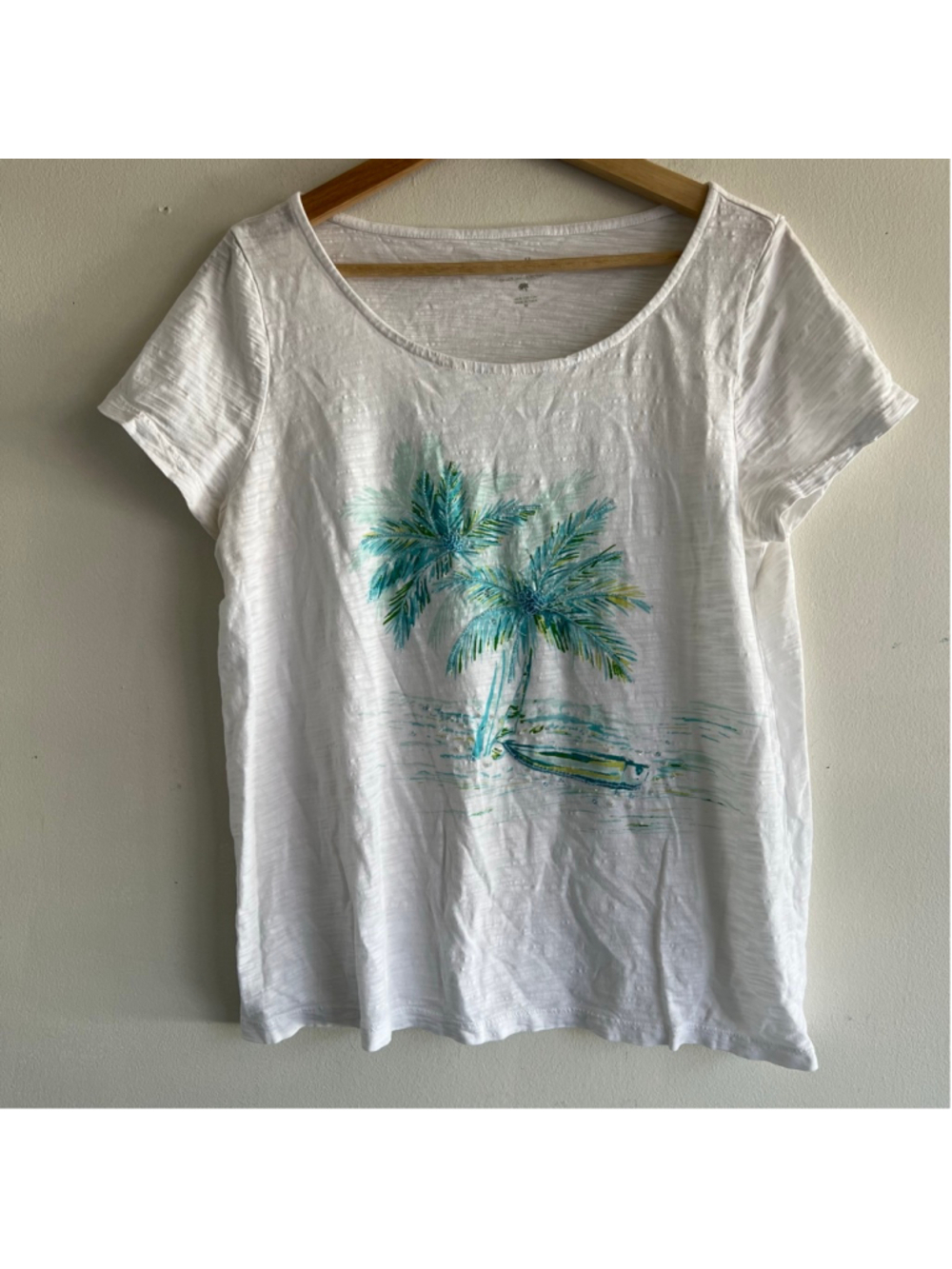 J.Jill Beach Tee Collection M White Blue Palm Tree Short Sleeve